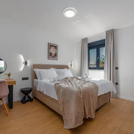Roma Zadarvillas Vila *