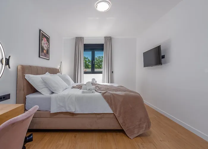 Roma Zadarvillas *