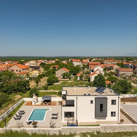 Roma Zadarvillas Murvica (Policnik)