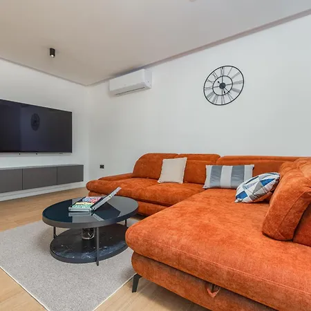 Roma Zadarvillas *